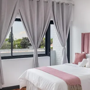 Guest house Rest On Millvale, Cape Town