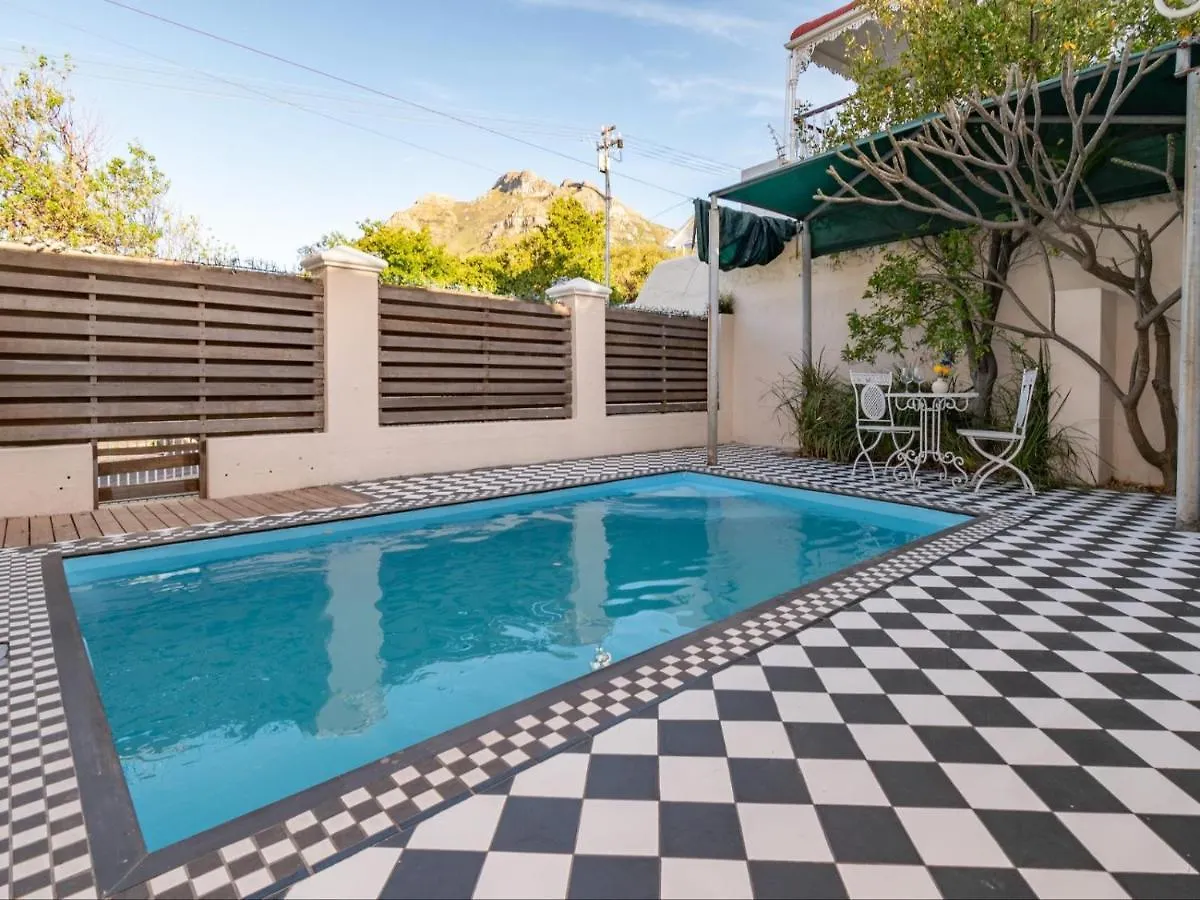Guest house Belvedere House Cape Town